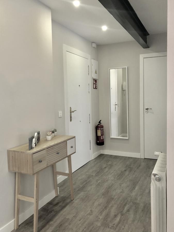 Plaza 5 Carabanchel Apartment Madrid Kültér fotó