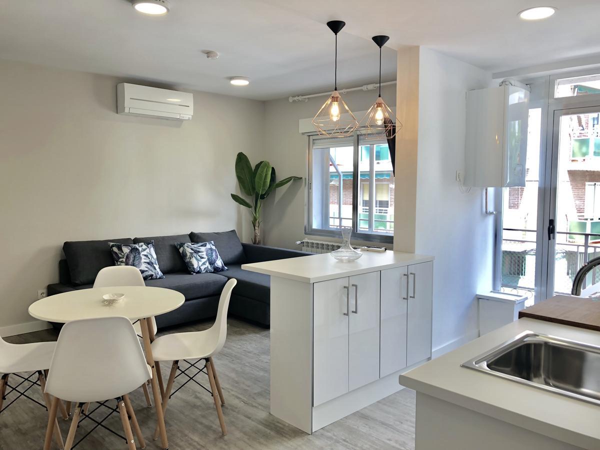 Plaza 5 Carabanchel Apartment Madrid Kültér fotó