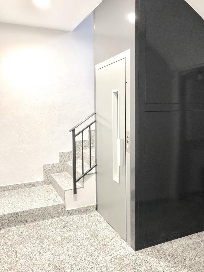 Plaza 5 Carabanchel Apartment Madrid Kültér fotó